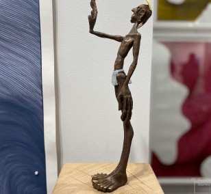 Do no harm (klein) | Bronze Plastik, Skulptur von Tim David Trillsam, Edition