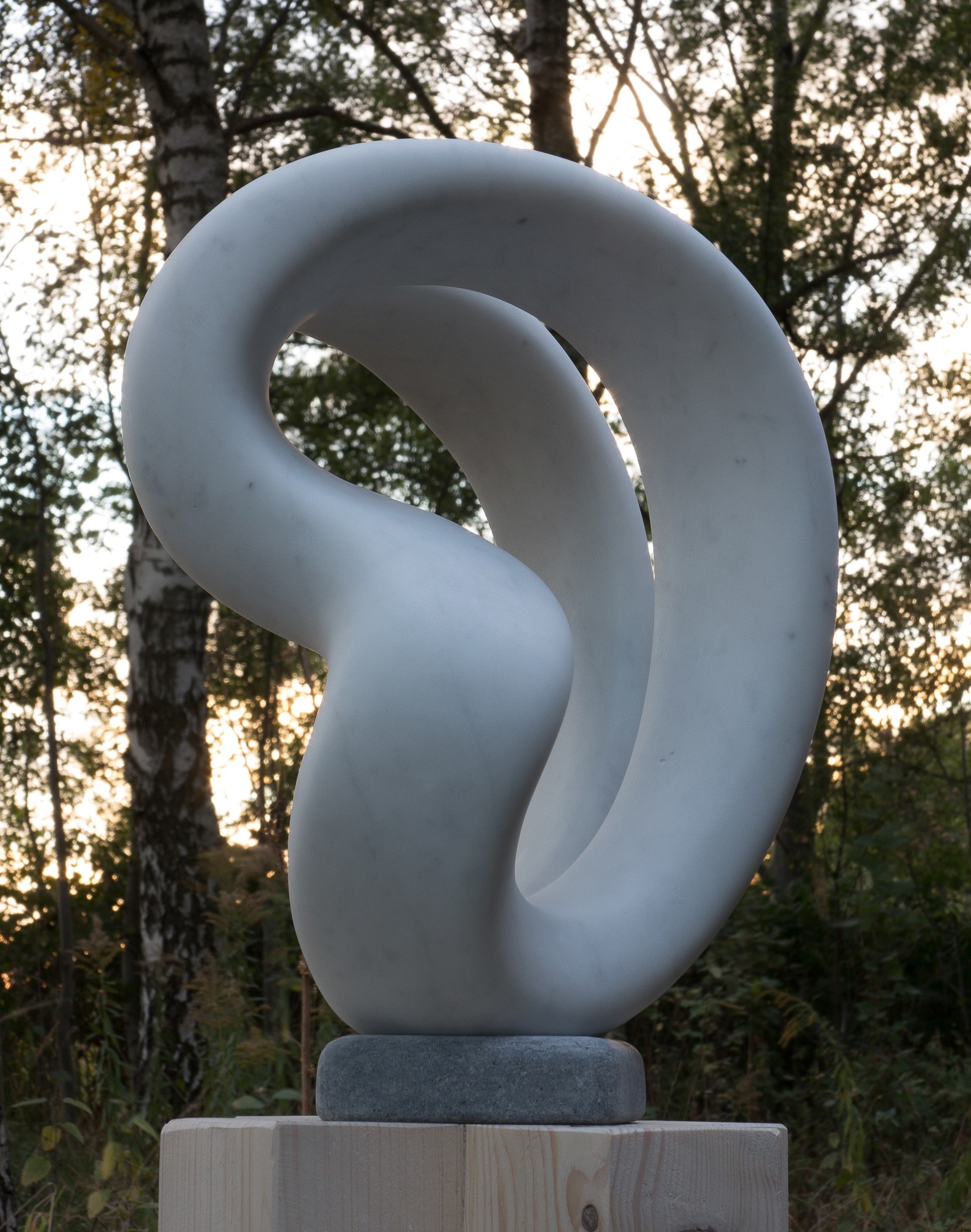 Laokoon, outdoor, Marmor, Stein Skulptur von Bildhauer Klaus W. Rieck
