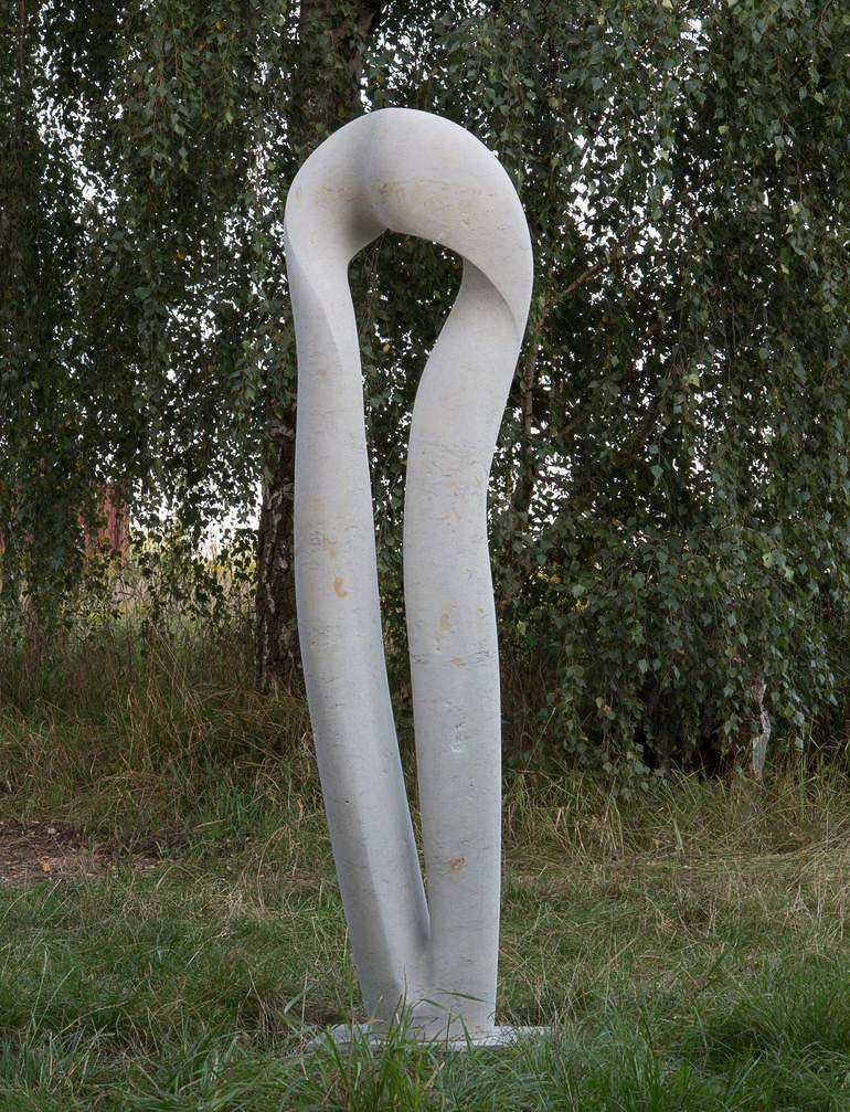 Flow (DANCE) | Stein Skulptur aus Sandstein von Bildhauer Klaus W. Rieck 2