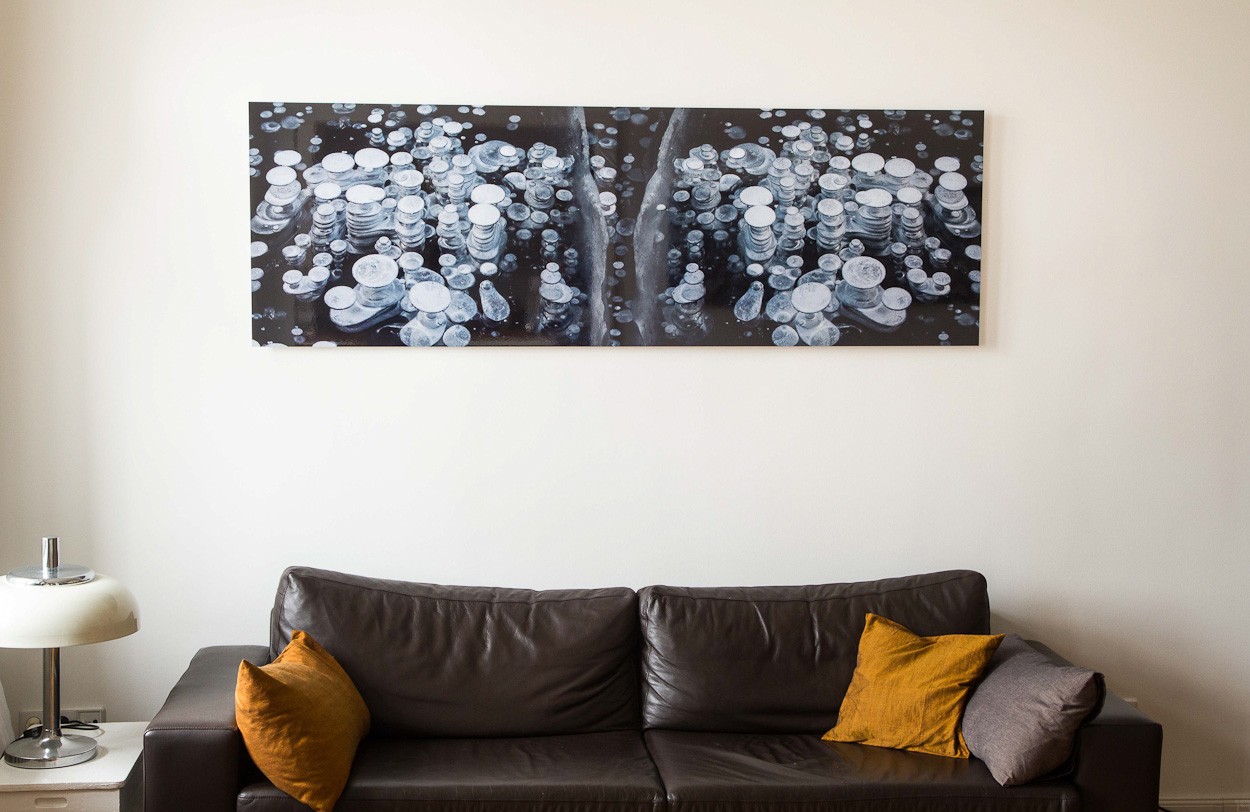 Positions, room view | photography by Finkbeiner & Salm, photo print on Aluminium Dibond, edition