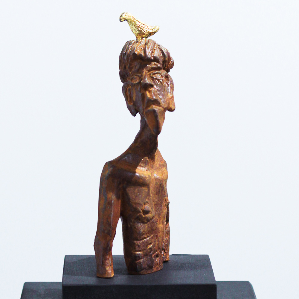 nesthocker | bronze skulptur